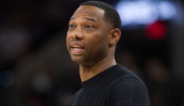 Pelicans fire coach Willie Green amid 2-10 start