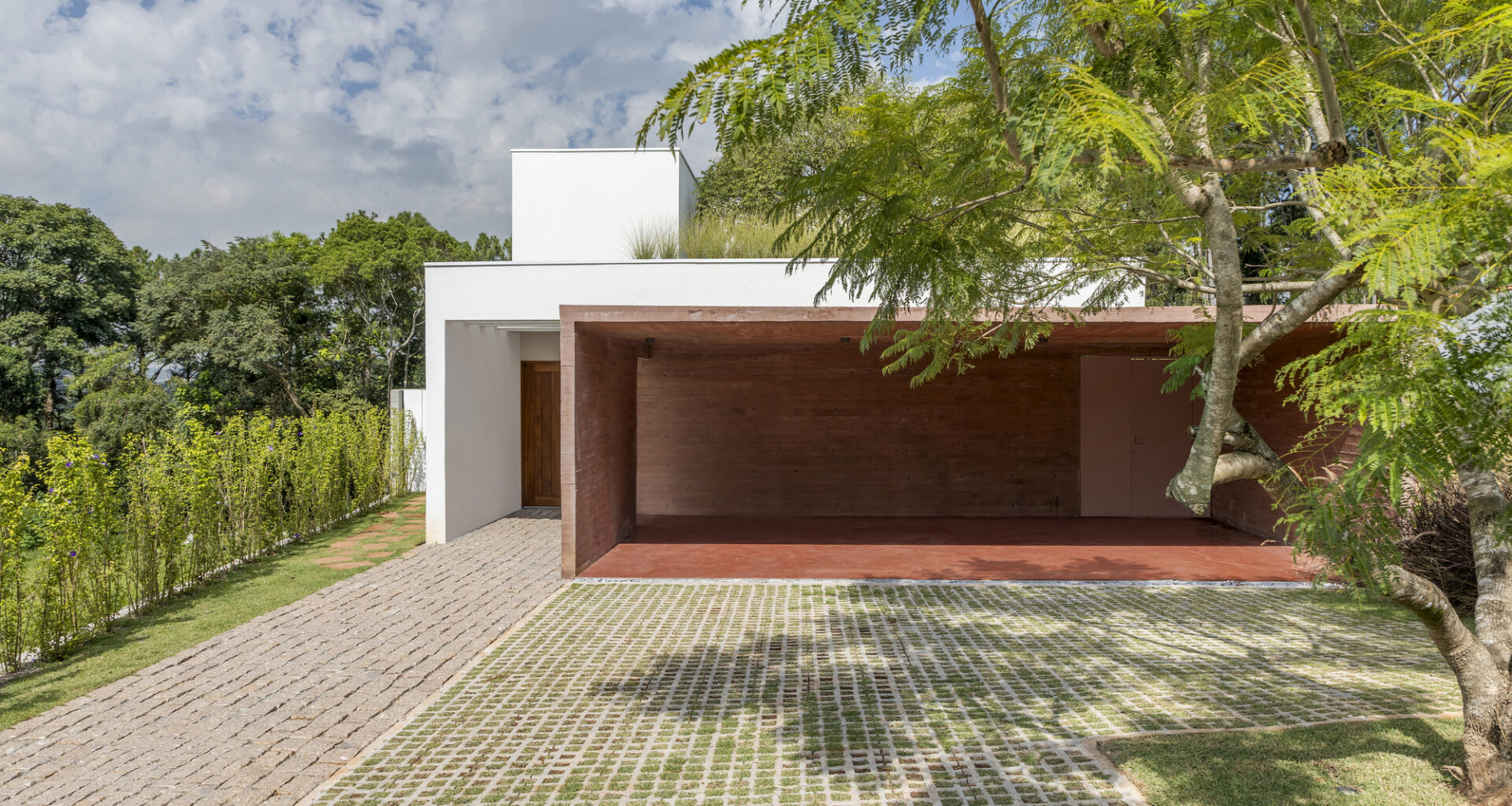 Forest House / RAWI Arquitetura + Design