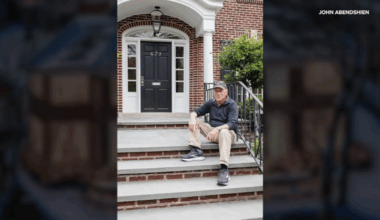 'Home, But Alone No More': Original owner of 'Home Alone' house writes memoir about iconic movie filmed at 671 Lincoln Avenue