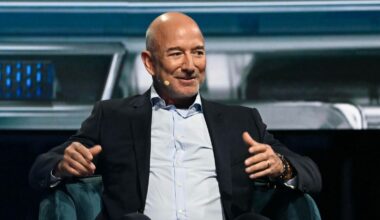 Musk Calls Bezos 'Copycat' For AI Startup Project Prometheus