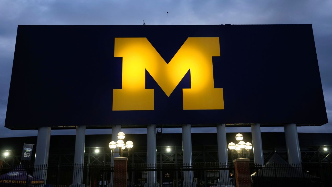 Opposition from Michigan, USC pauses $2.4B Big Ten deal