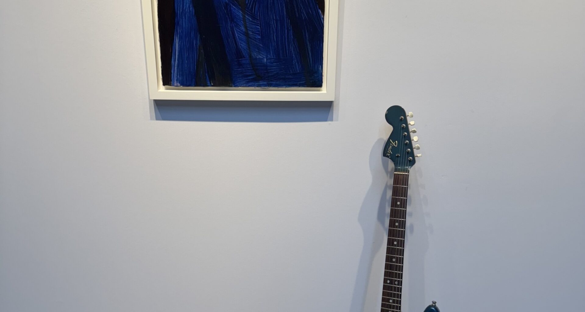 Kurt Cobain's "Smells Like Teen Spirit" Guitar Goes on Display in NYC