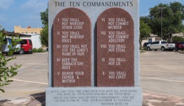 San Antonio federal judge shuts down plan for Comal, Northwest ISD to install Ten Commandments