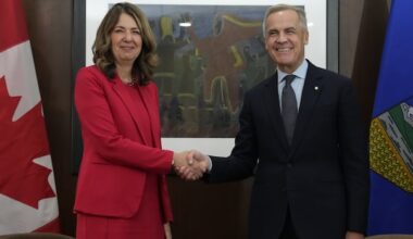 Carney, Smith moving closer to a deal that could include B.C. oil pipeline: source