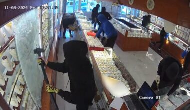 What's behind the spike in jewelry store smash-and-grabs in Ontario