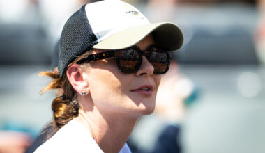 Radwanska reshapes Linette’s approach with tour-tested insight