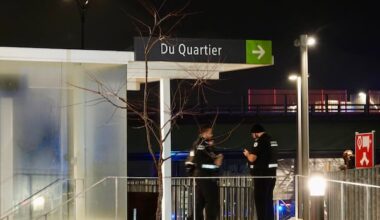 1 dead, 1 in critical condition after REM train collision on Montreal's South Shore