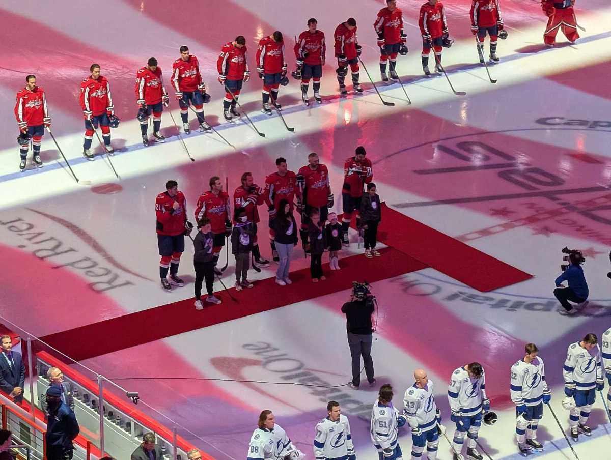 Power-play emergency: Lightning beat Caps 5-3