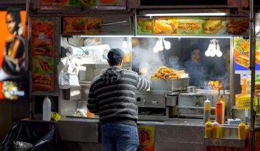 This New Exhibit Celebrates NYC Street Food History (Tastings Included)