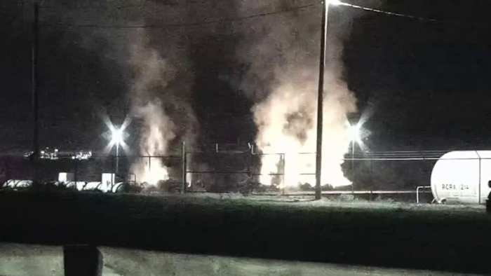 SAFD investigates fire among crushed vehicles on Southeast Side