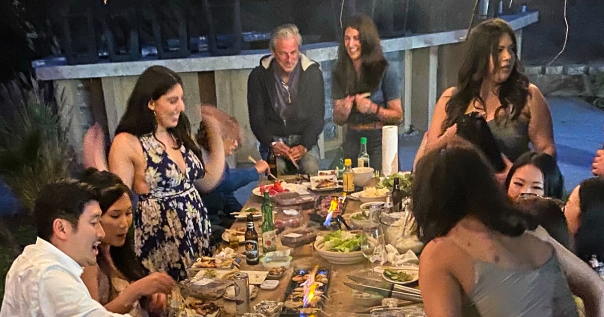 Holidays for L.A.'s wildfire victims become an exercise in creative problem-solving