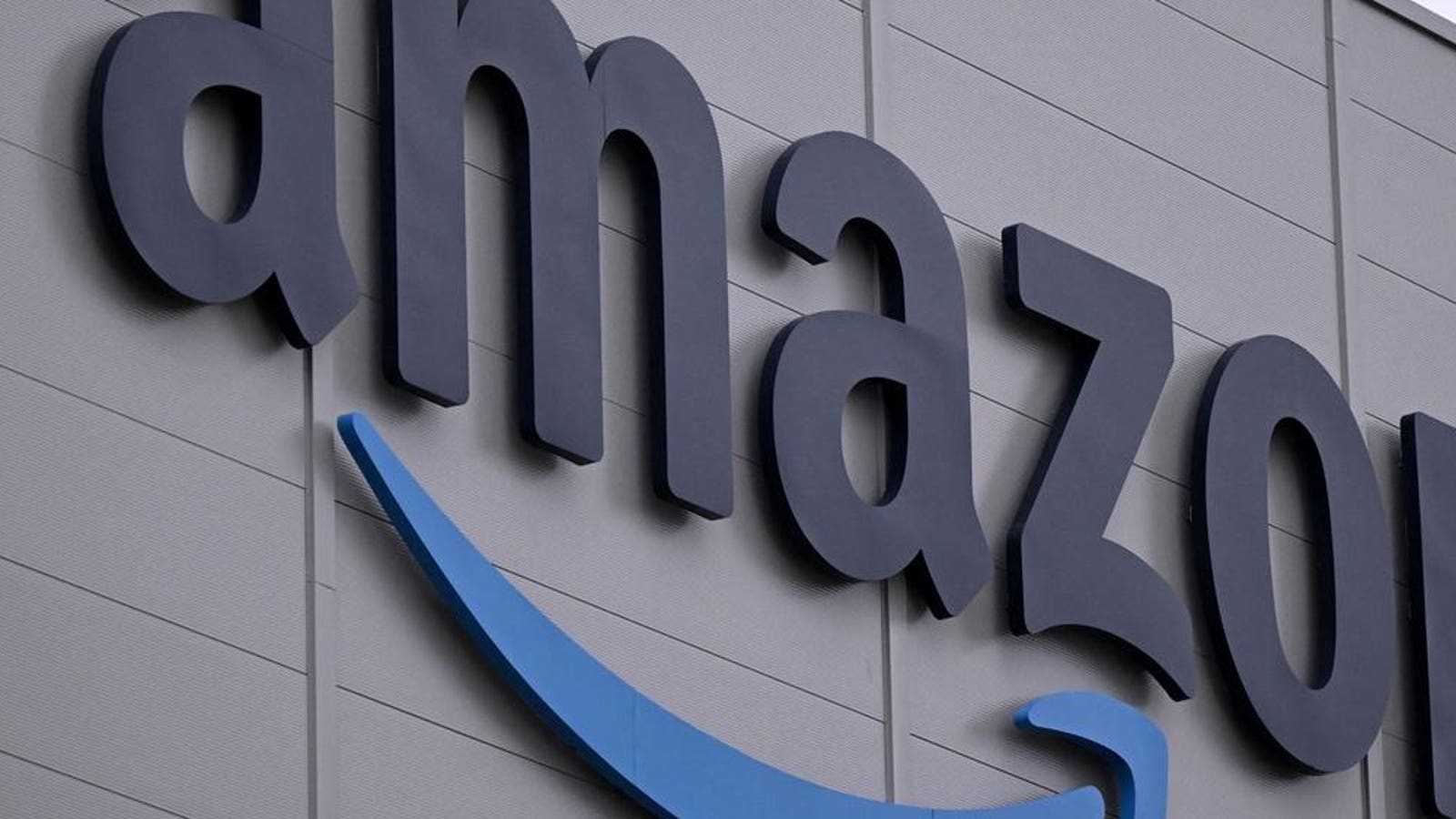 Amazon Customers Issued 48 Hour Warning—‘Attacks Already Surging’
