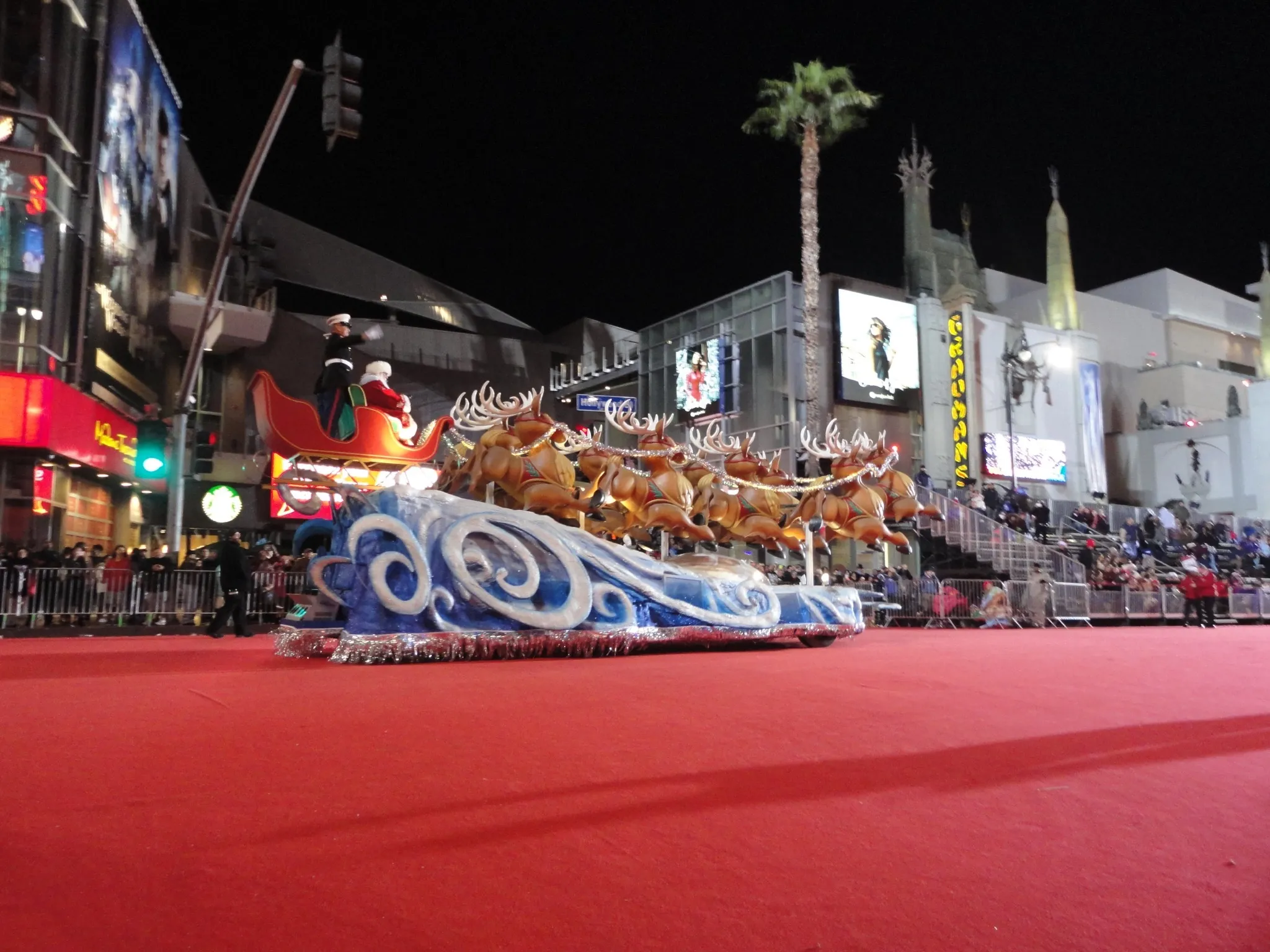 Hollywood Christmas Parade