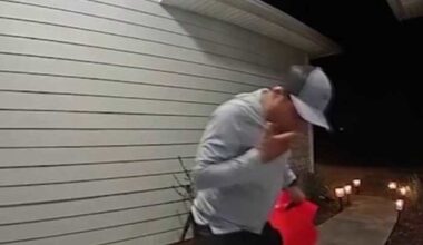 DoorDash driver drops food on ground, puts it back in box for customer