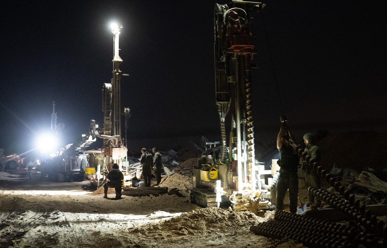 IDF: Troops killed 6 Hamas operatives who emerged from Rafah tunnels, nabbed another 5