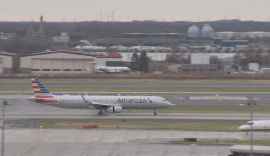 Plane evacuated at Philadelphia International Airport due to mechanical issue
