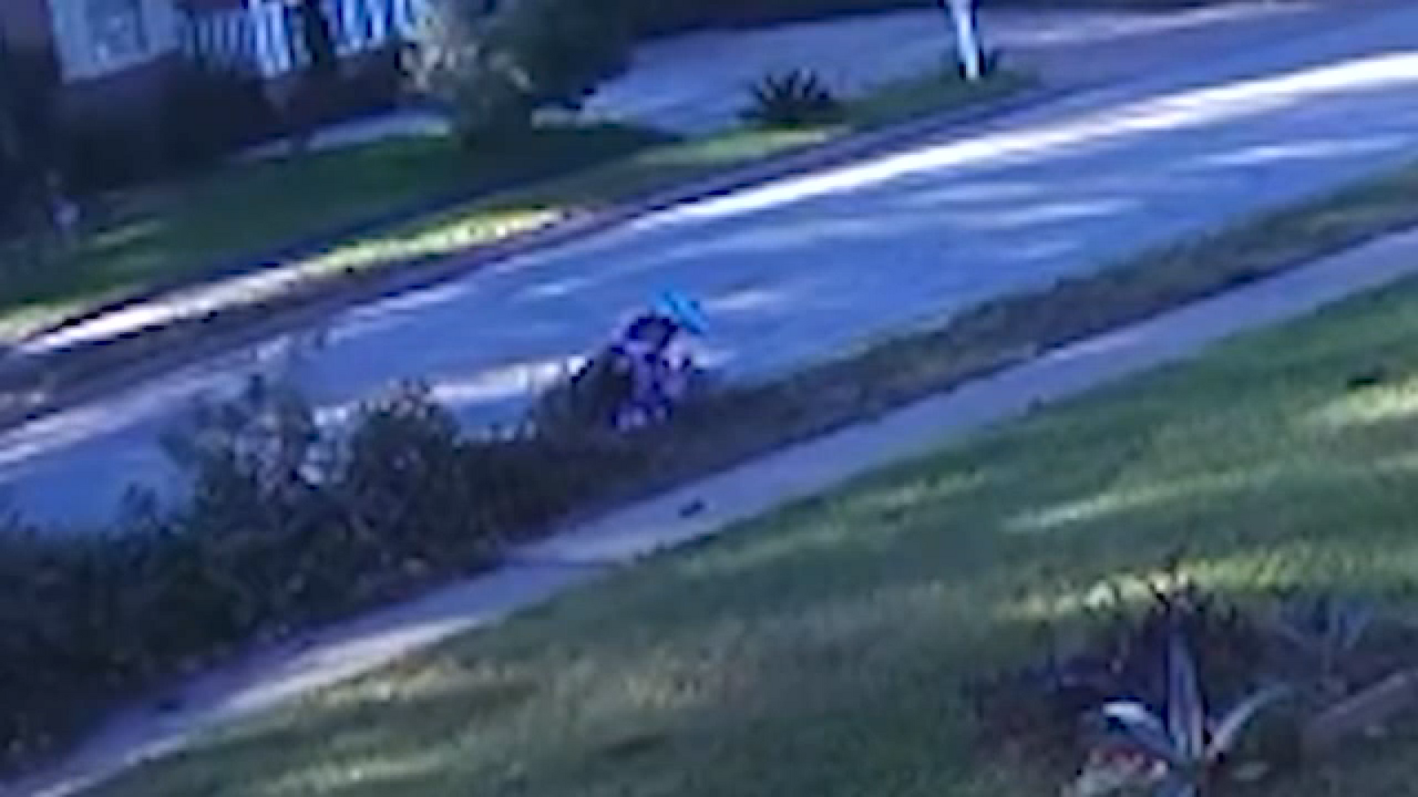 Woman charged with arson in west Houston, accused of setting fires in yards of 2 homes, charging docs show