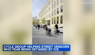 CyclingxSolidarity, Street Vendors Association of Chicago seek to help those scared to sell amid 'Operation Midway Blitz'