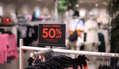 Black Friday 2025: Mall hours for Thanksgiving weekend in Pennsylvania, New Jersey and Delaware