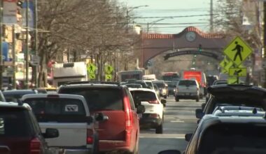 ICE in Chicago: Black Friday brings boost to Little Village businesses impacted by federal immigration operations