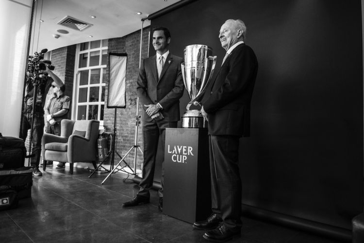 Roger Federer unveils the new Laver Cup trophy alongside his hero, Rod Laver.