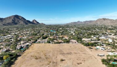 The shutdown of the federal government is having little impact on the Valley real estate markets, Scottsdale’s least of all, according to Phoenix REALTORS Board President Christy Walker.