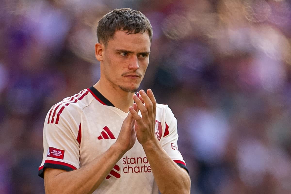 LONDON, ENGLAND - Sunday, August 10, 2025: Liverpool’s Florian Wirtz applauds the supporters after the FA Community Shield match between Crystal Palace FC and Liverpool FC at Wembley Stadium. Palace won 3-1 on penalties after a 2-2 draw. (Photo by David Rawcliffe/Propaganda)