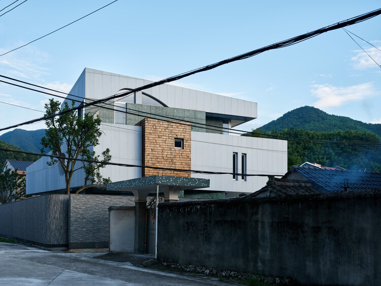 Xiaye Zhang Residence / Studio MOR - Exterior Photography