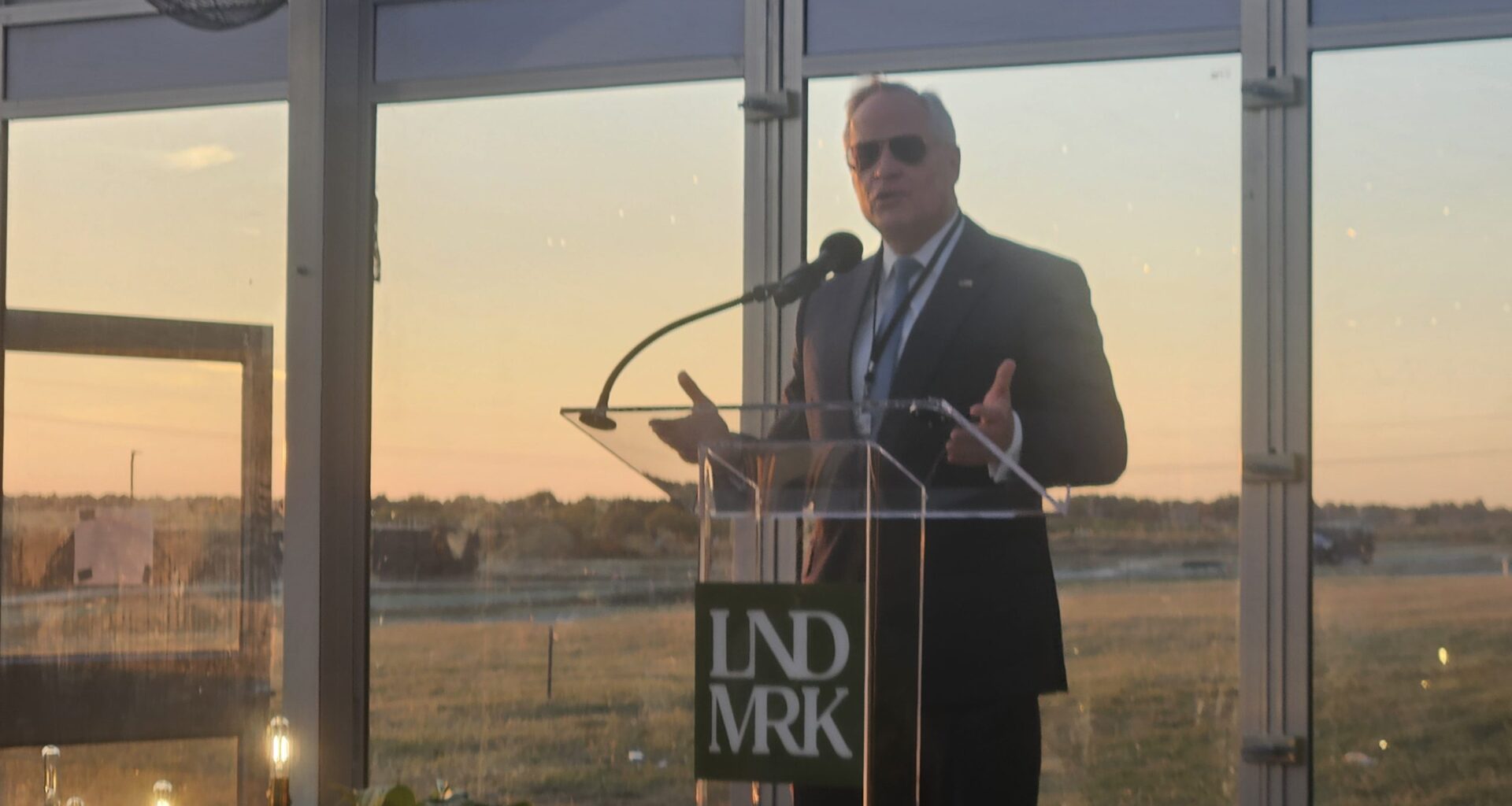 Will the ghost of Sam Bass shop at the H-E-B coming to Hillwood’s new community?