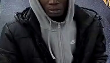 Brute clocks straphanger with rain gear on Brooklyn train, cops say