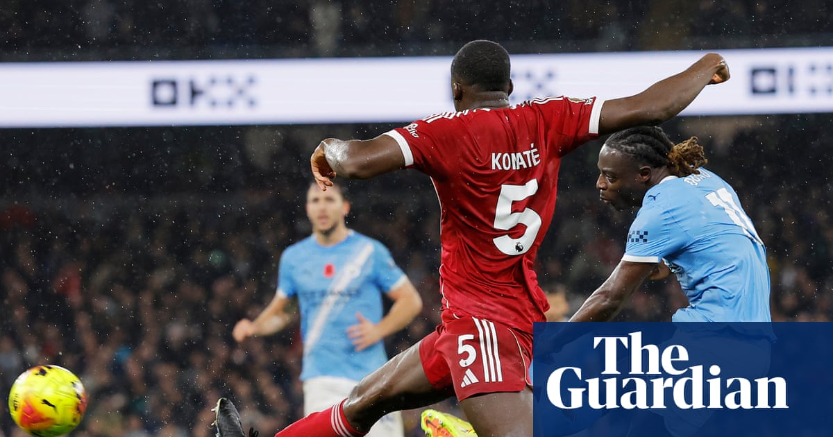 Dazzling Doku weaves his magic to spark Manchester City’s title charge | Manchester City