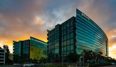 Here's My Top Artificial Intelligence (AI) Stock to Buy in December (Hint: It's Not Broadcom)