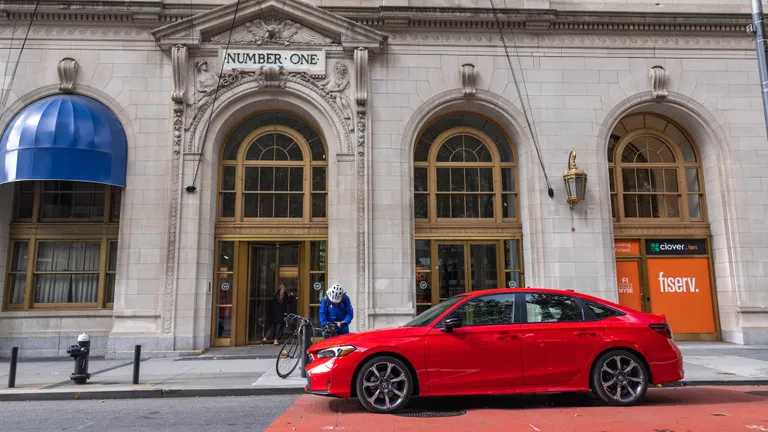 33 2025 Honda Civic Hybrid takes Broadway NYC