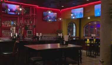 'Our dreams being shredded' | Houston restaurant owners struggle as rising costs and fewer customers threaten their survival