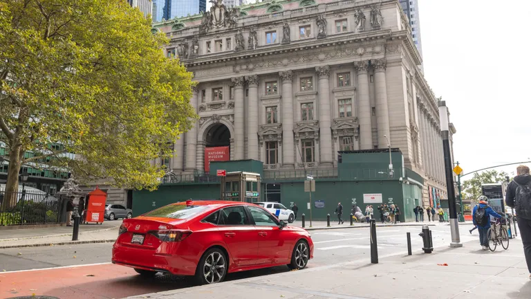 35 2025 Honda Civic Hybrid takes Broadway NYC