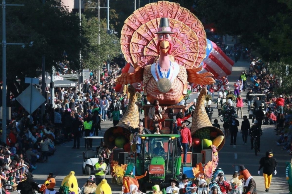 turkey float in a parade