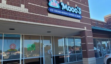 Mooo's Ice Cream Storefront in Nov. 2025