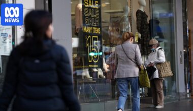 Aussie dollar rises on inflation pick-up, ASX off highs but closes in positive territory — as it happened