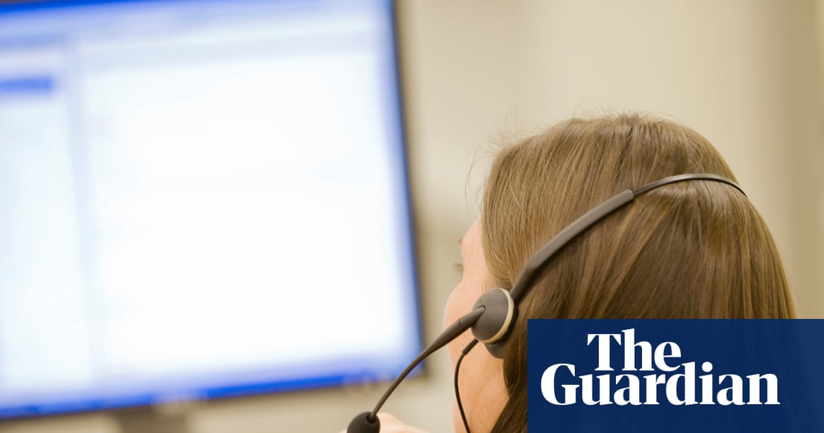 ‘Set up to fail’: ATO outsourcing to private call centres focused on boosting profit not helping Australians | Debt collection
