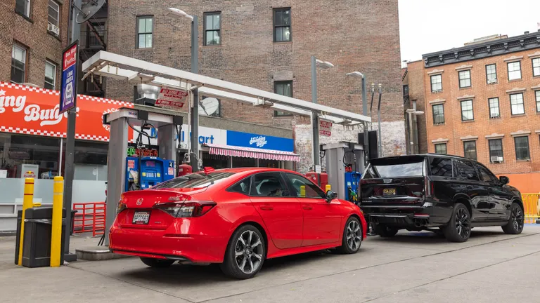 43 2025 Honda Civic Hybrid takes Broadway NYC