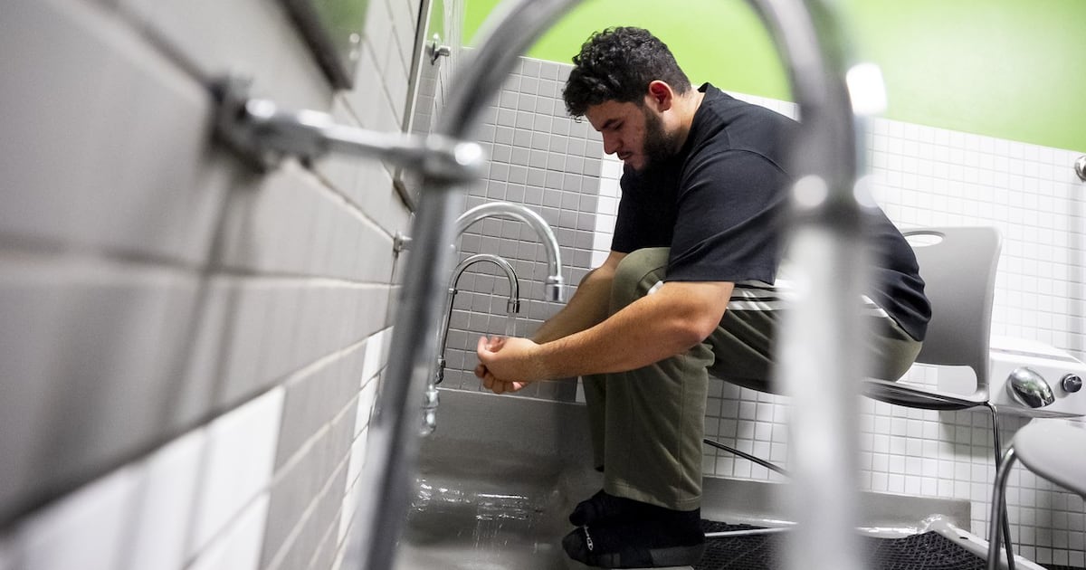 Montreal university students decry Quebec government’s plan to ban prayer rooms - CTV News