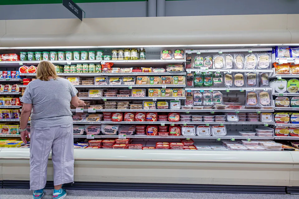 Miami Beach, Florida, Collins Avenue, Publix, supermarket, refrigerated section, cold cuts deli meats packaged sliced sandwich meat products, prepared deli items, customer selecting. (Photo by: Jeffrey Greenberg/Universal Images Group via Getty Images)