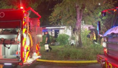 Fire destroys vacant home on south-side, SAFD says