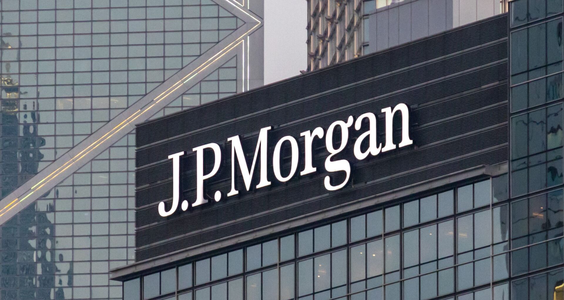 JP Morgan building in HK
