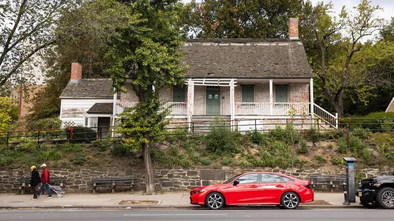 5 2025 Honda Civic Hybrid takes Broadway NYC
