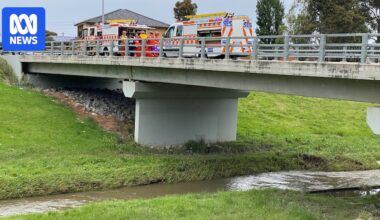 Woman and child drown in Dandenong Creek in Melbourne's south-east