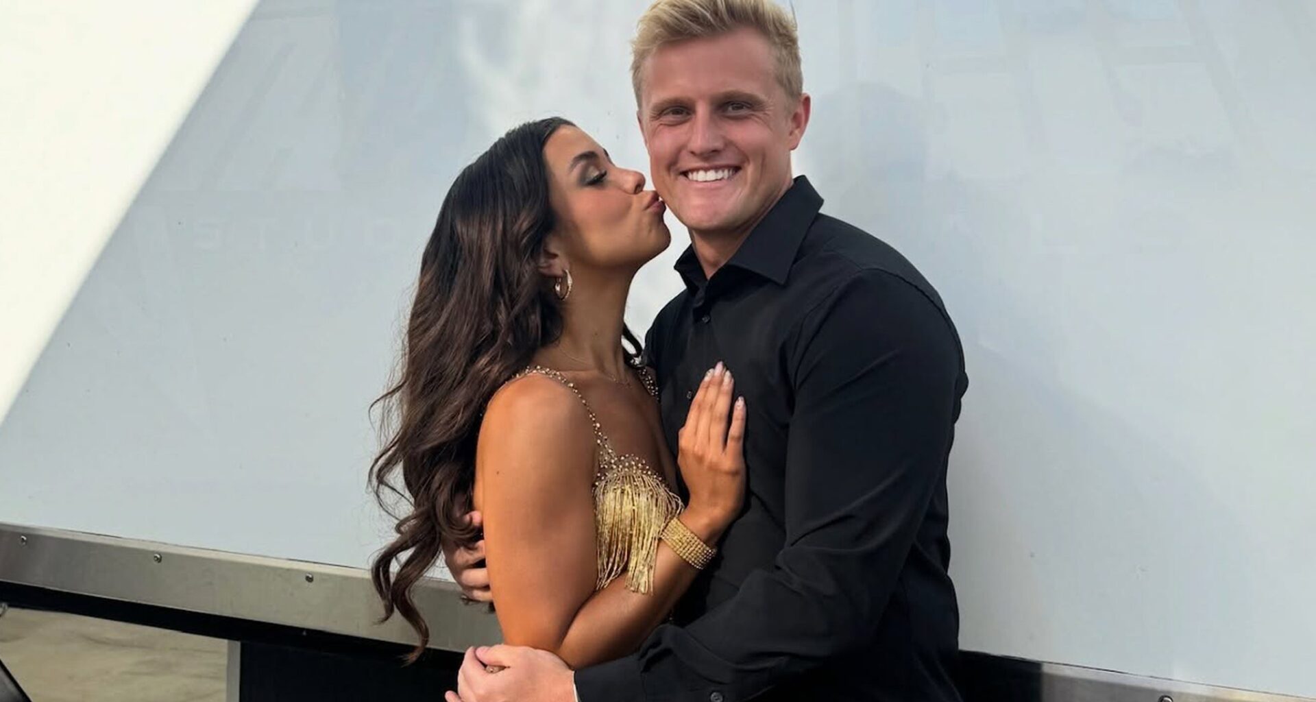 Jen Affleck Addresses Criticism of Marriage to Zac Affleck