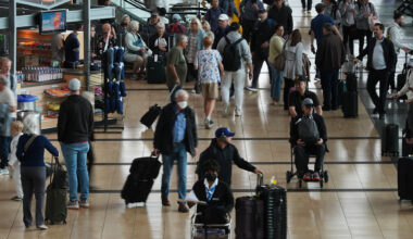 Flight delays and cancellations mount as FAA cuts to air traffic enter third day