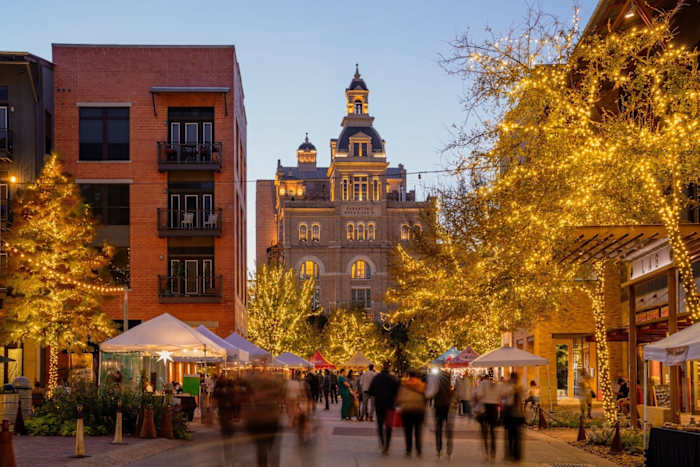 Outdoor ice-skating rink opening at Pearl this holiday season