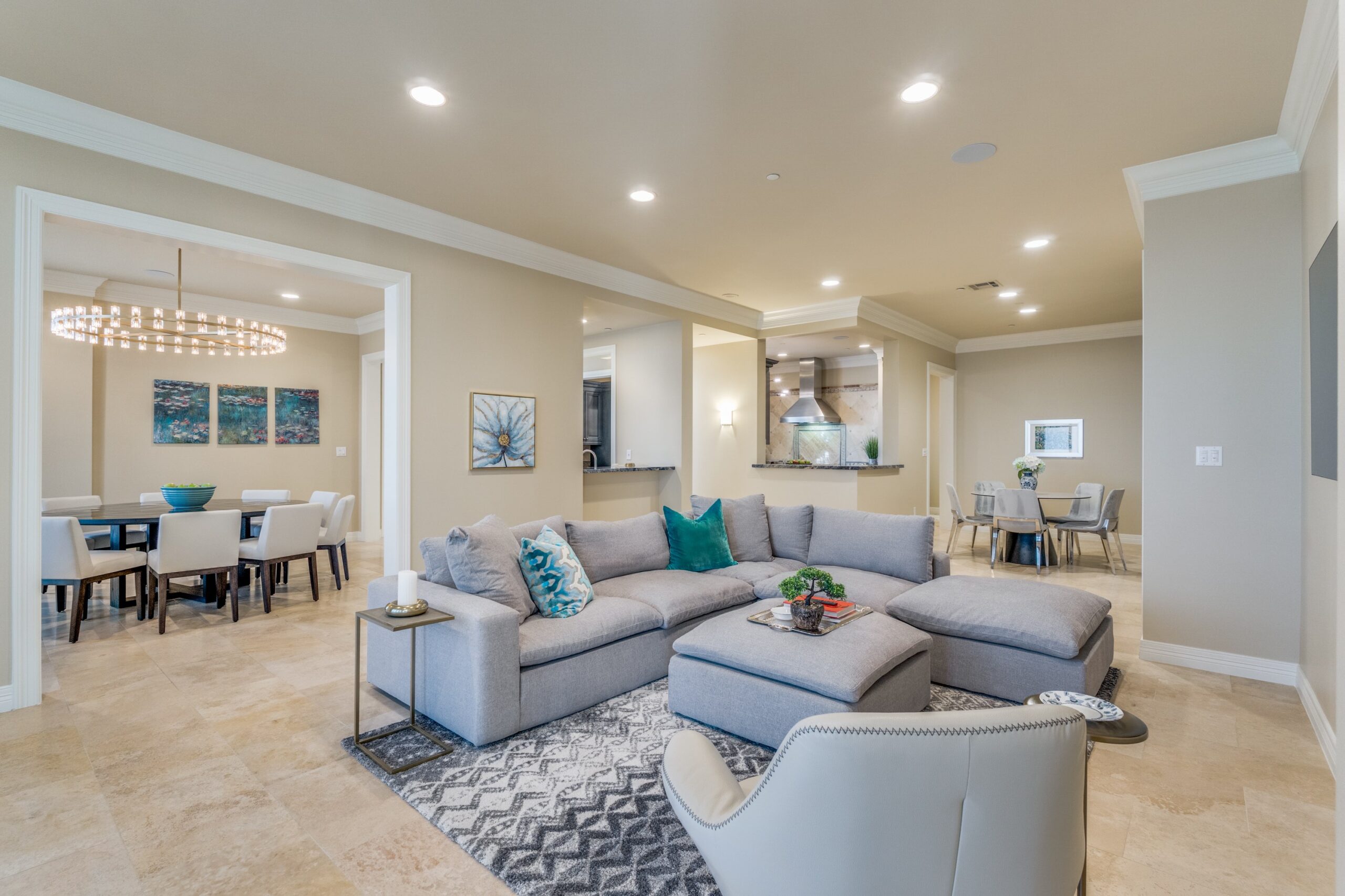 The Plaza II Unit 907